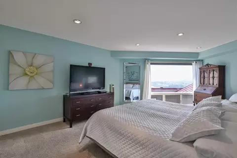 1020 Hatch, Cincinnati, OH 45202 photo 49