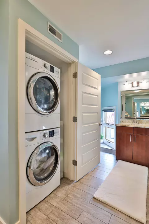 1020 Hatch, Cincinnati, OH 45202 photo 27