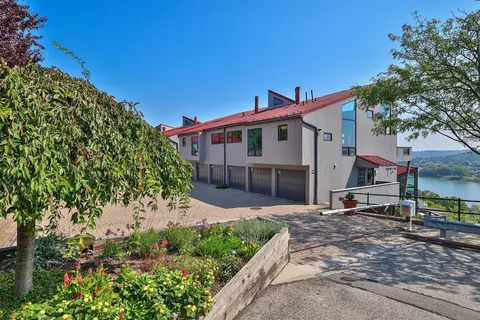 1020 Hatch, Cincinnati, OH 45202