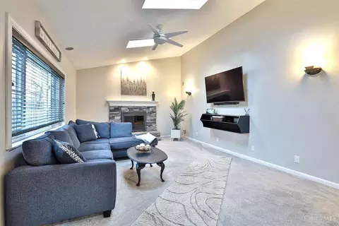 786 Strathcoma, Cincinnati, OH 45255 photo 12