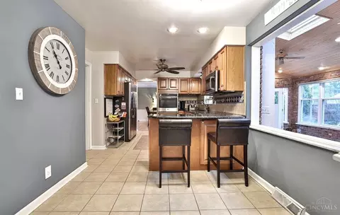 786 Strathcoma, Cincinnati, OH 45255 photo 18