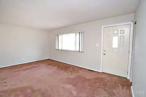 2253 Compton, Cincinnati, OH 45231 photo 3