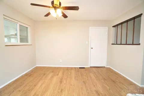 2253 Compton, Cincinnati, OH 45231 photo 8