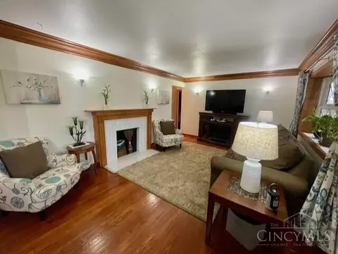 11472 Geneva Rd, Forest Park, OH 45240 photo 2