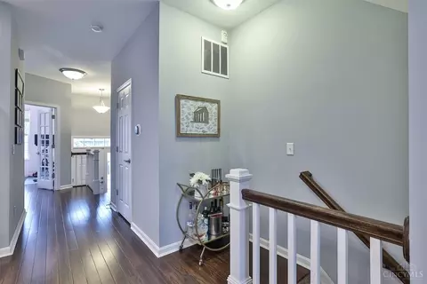 3252 Berwyn, Cincinnati, OH 45209 photo 5