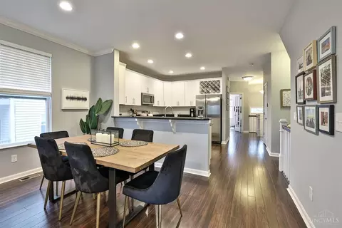 3252 Berwyn, Cincinnati, OH 45209 photo 9