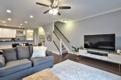 3252 Berwyn, Cincinnati, OH 45209 photo 8