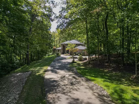 5943 Squirrelsnest, Colerain Twp, OH 45252