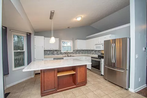 579 Grants, Hamilton Township, OH 45039 photo 6
