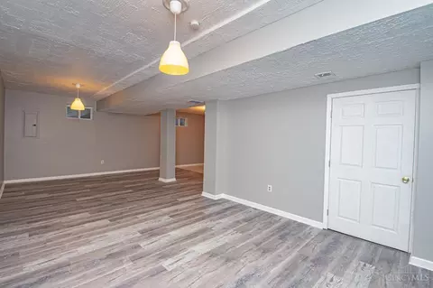 579 Grants, Hamilton Township, OH 45039 photo 22