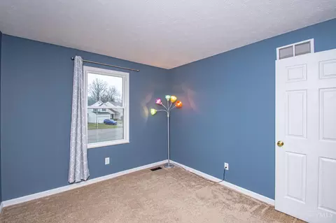 579 Grants, Hamilton Township, OH 45039 photo 18