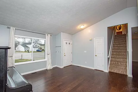 579 Grants, Hamilton Township, OH 45039 photo 2