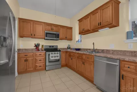 1323 Regent, Cincinnati, OH 45237 photo 20