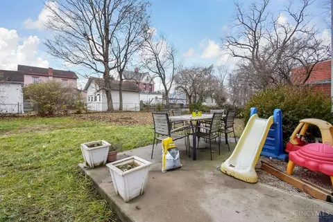 1323 Regent, Cincinnati, OH 45237 photo 31