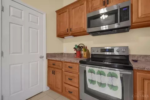 1323 Regent, Cincinnati, OH 45237 photo 11