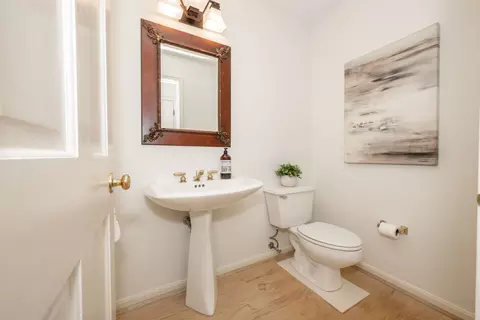 Bath - 4340 Chidester, Blue Ash, OH 45241 photo 1 of 8