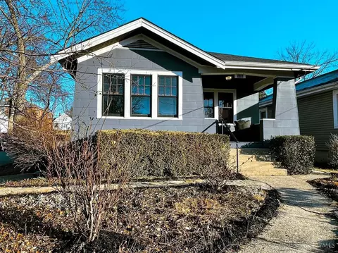 3102 Mapleleaf, Cincinnati, OH 45213