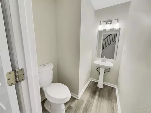 1514 Waycross Rd, Forest Park, OH 45240 photo 7