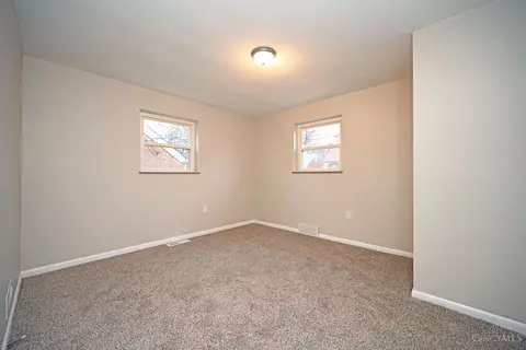 1231 Thurnridge Dr, Reading, OH 45215 photo 13