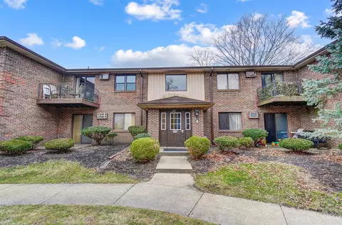 5470 Camelot #27, Fairfield, OH 45014