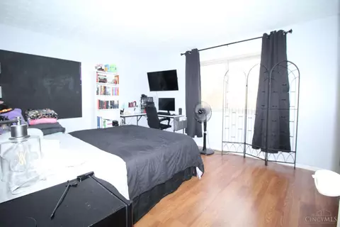 1395 Hazelgrove, Cincinnati, OH 45240 photo 9