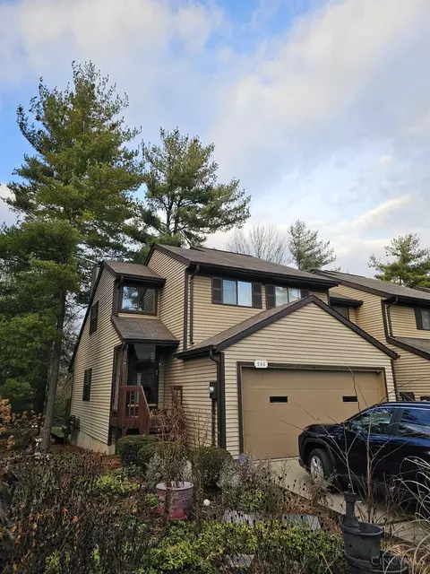 264 Centerbury, Springdale, OH 45246