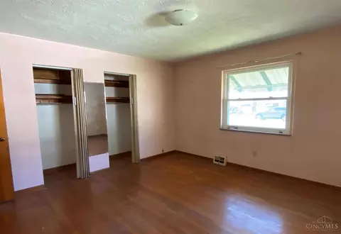 110 Grandin, Georgetown, OH 45121 photo 9