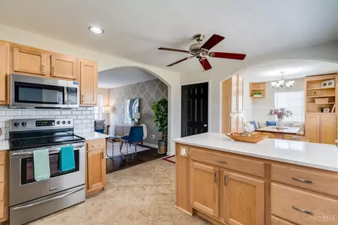 11439 Framingham Dr, Forest Park, OH 45240 photo 13