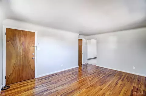 3755 Carson, Cincinnati, OH 45211 photo 6