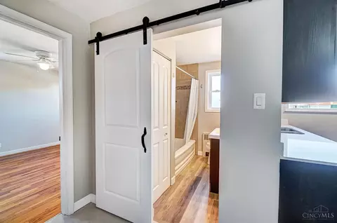 3755 Carson, Cincinnati, OH 45211 photo 16