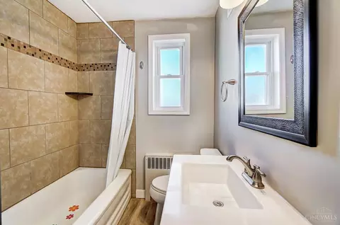 3755 Carson, Cincinnati, OH 45211 photo 17