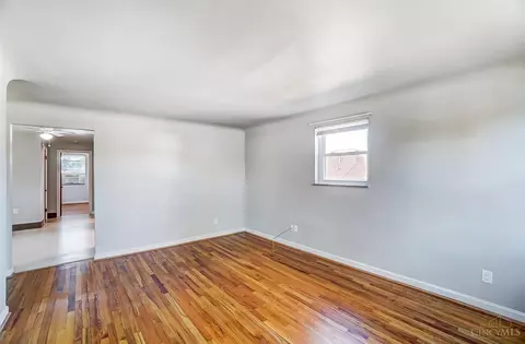 3755 Carson, Cincinnati, OH 45211 photo 5