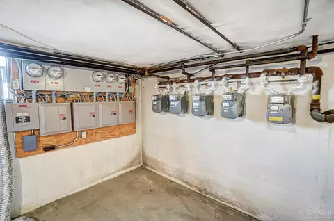 3755 Carson, Cincinnati, OH 45211 photo 22