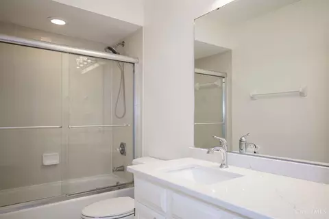 Bath - 6705 Treeridge, Cincinnati, OH 45244 photo 3 of 5