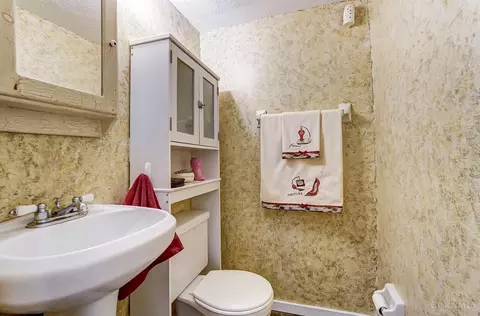2 Valleyview, Harrison, OH 45030 photo 17