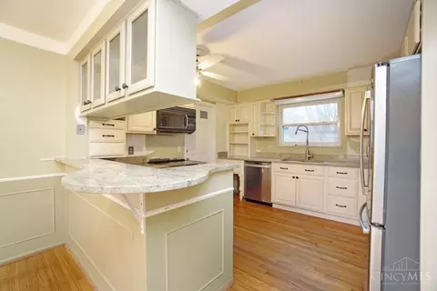 7620 Jolain, Montgomery, OH 45242 photo 11