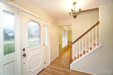 7620 Jolain, Montgomery, OH 45242 photo 6