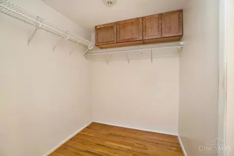 7620 Jolain, Montgomery, OH 45242 photo 21