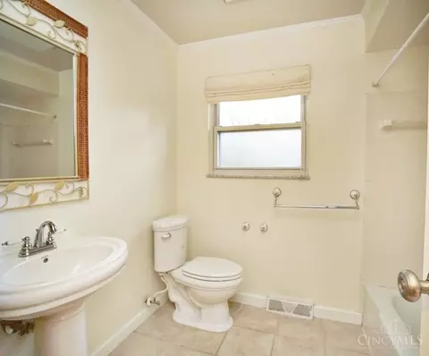 7620 Jolain, Montgomery, OH 45242 photo 26