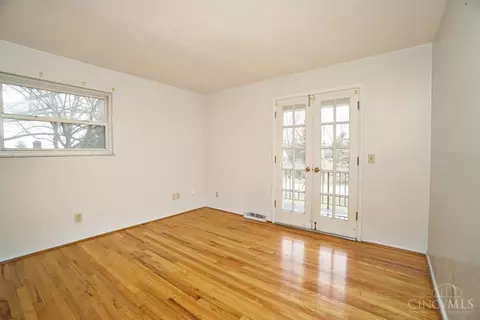 7620 Jolain, Montgomery, OH 45242 photo 25