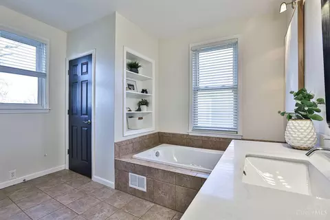 5707 Ridge, Cincinnati, OH 45213 photo 24