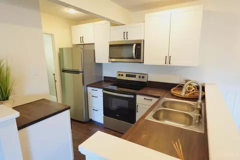 Kitchen - 11555 Regency Sq #3, Cincinnati, OH 45231 photo 1 of 1