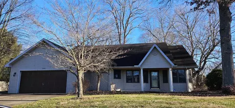 1546 Ridgeway, Aberdeen, OH 45101