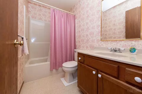 3941 School Section #16, Cheviot, OH 45211 photo 20