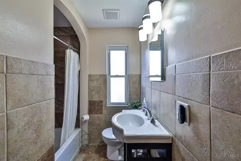6340 Euclid, Cincinnati, OH 45236 photo 22