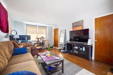 Living - 2748 Atlantic, Cincinnati, OH 45209 photo 9 of 14