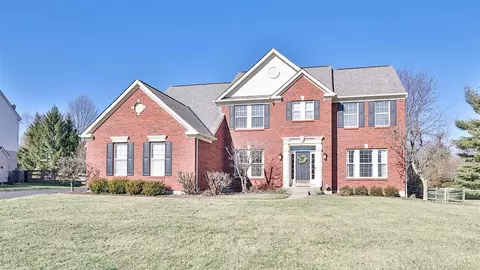 3527 Woodburne, Mason, OH 45040