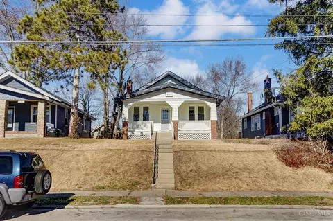 6212 Bramble, Cincinnati, OH 45227