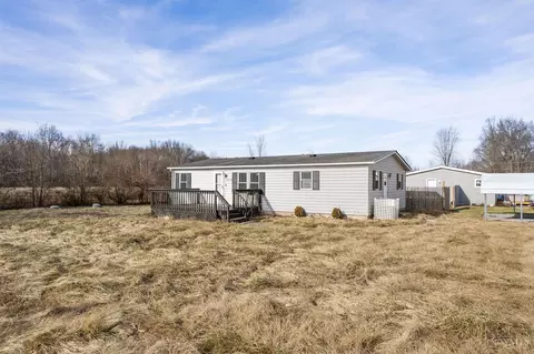 15673 Lucky, Williamsburg, OH 45176