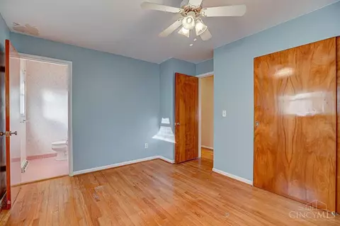 5763 Fourson Dr, Cincinnati, OH 45233 photo 17